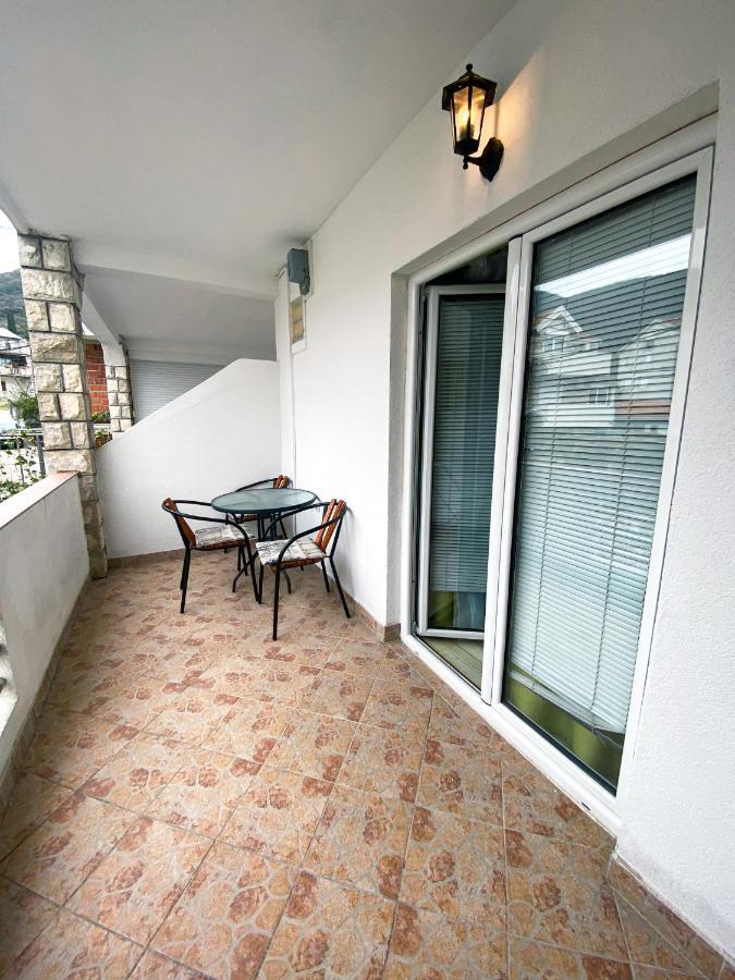 Apartments Marijana Tivat Extérieur photo